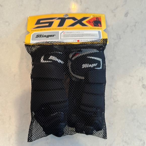 STX Other Stx Stinger Lacrosse Gloves Poshmark